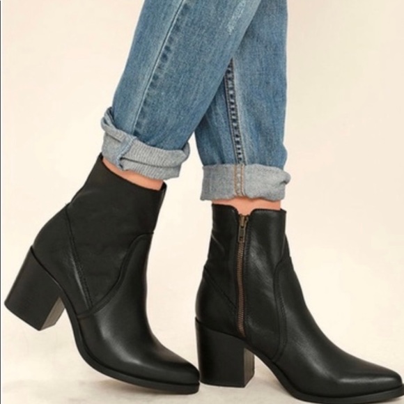 Steve Madden Shoes - Steve Madden Peaches Black Leather Mid-Calf Boots Size 7 - Excellent Worn Once!